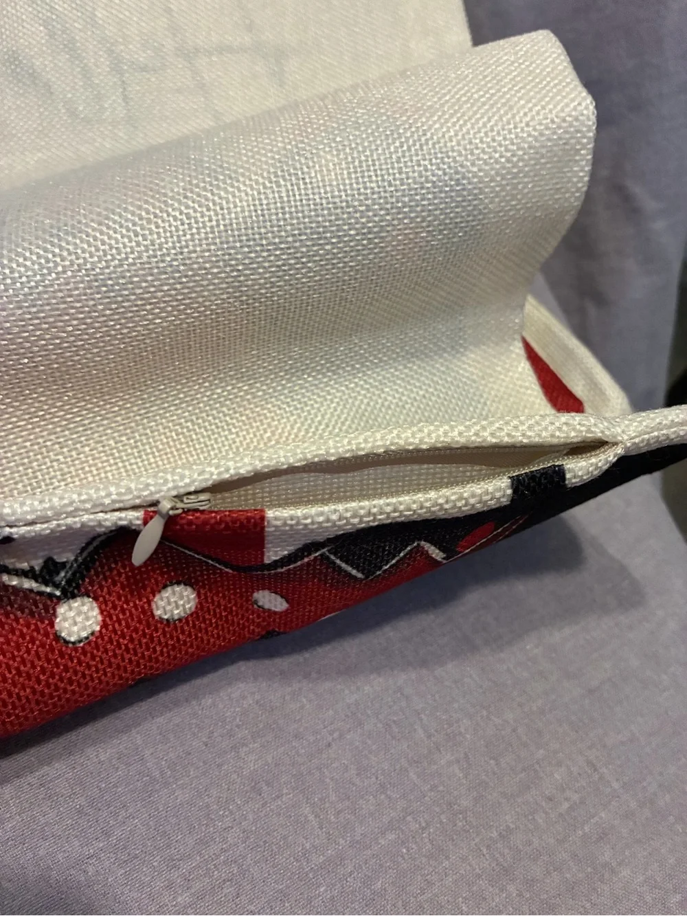 Holiday 'Merry Christmas' Decorative Pillow Cover - Red & White